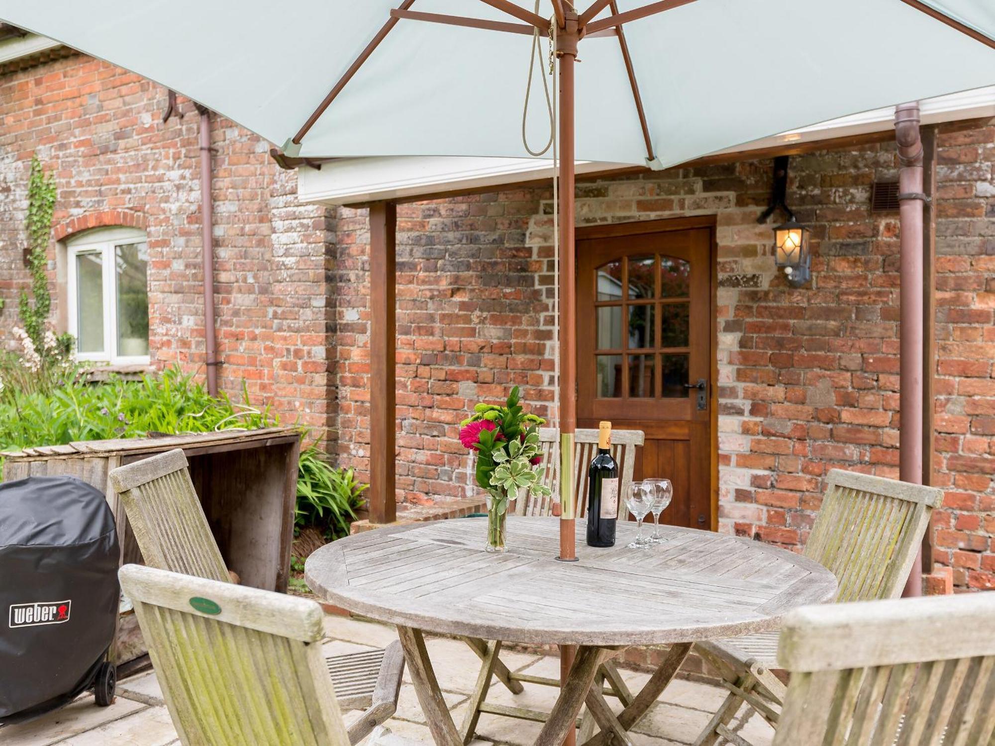 Coach House Villa Wareham Ngoại thất bức ảnh